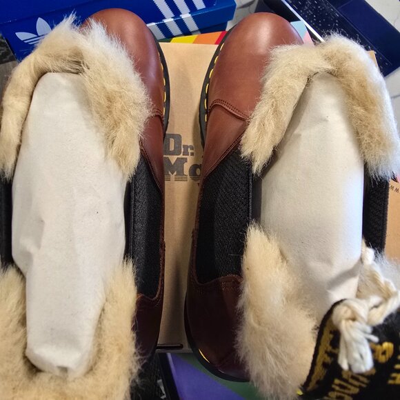 Dr. Martens 2976 Leonore Chelsea Mens Winter Fur Lined Boots Size 10 NEW - Picture 7 of 9